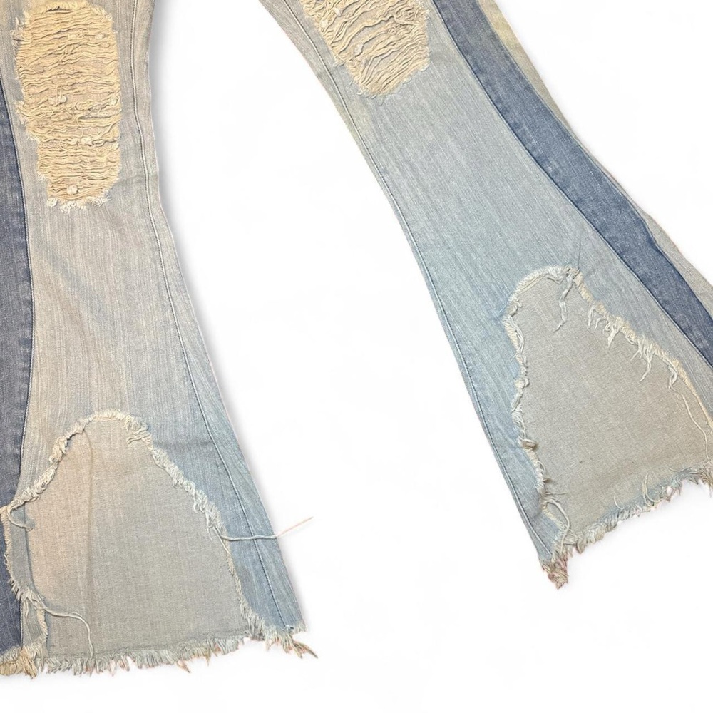 NWT Somedays Lovin Skyfall Distressed 70s Mid-Rise Denim Flare Jeans — SMALL - Picture 4 of 8